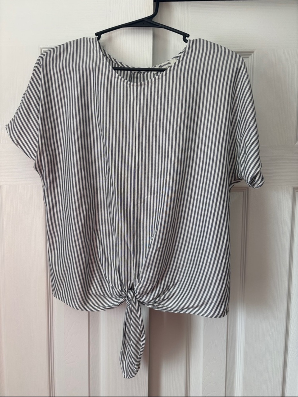 Madewell Button-Back Tie Tee Size Medium